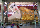 Image asiablog.20051128-YangonChauktatgyiRecliningBuddha.html, size 119707 b