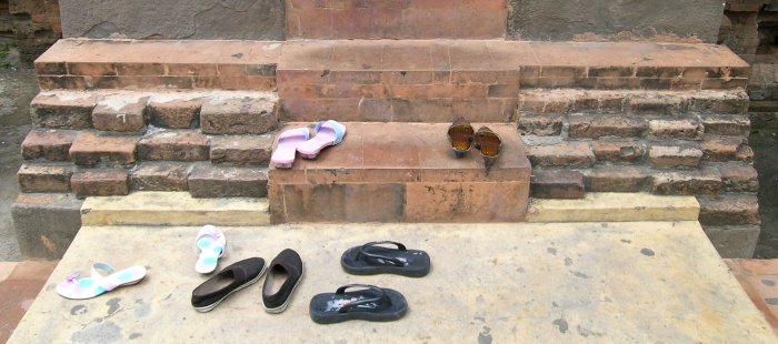 Shoes left on the temple steps